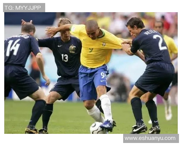 足球明星中谁才是真正的王者谁能称霸绿茵场的巅峰之战 足球明星中谁才是真正的王者谁能称霸绿茵场的巅峰之战