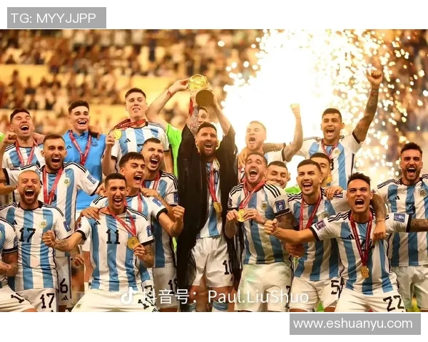 高清足球明星卫星人图片展示足球与宇宙的完美结合